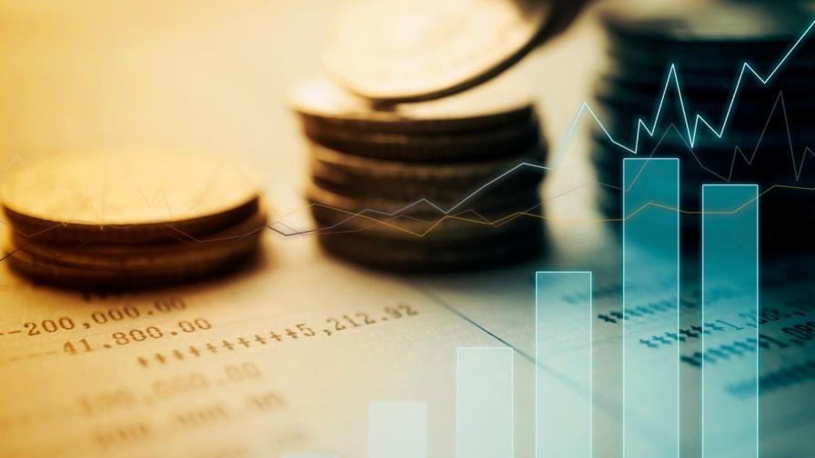 Los fondos de inversión como mecanismo de ahorro Los fondos de inversión como mecanismo de ahorro