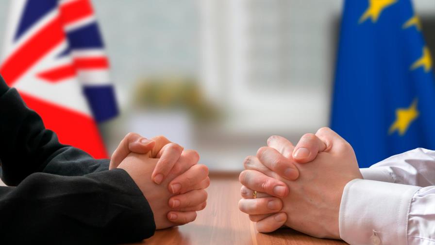 Reino Unido entraría en recesión    sin acuerdo Brexit, advierte Moody’s