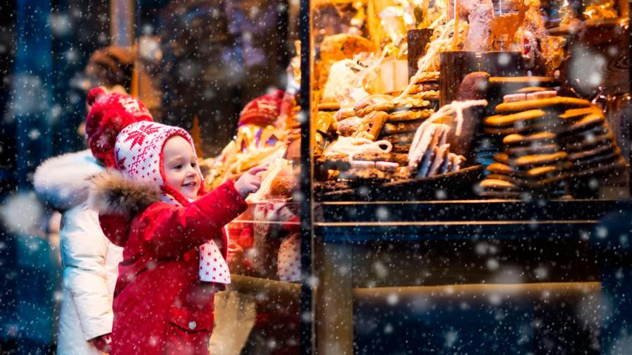 ¿El trabajo de tu vida? te pagan por beber vino y visitar mercados navideños