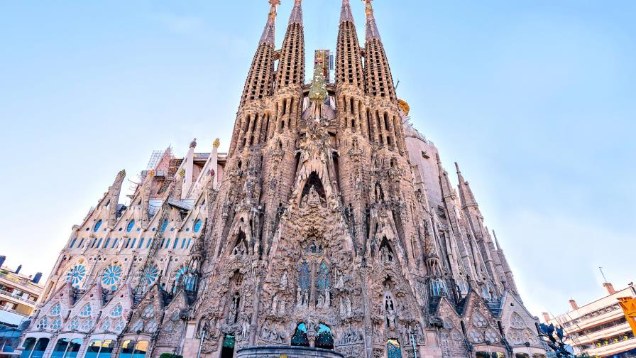 Barcelona reducirá de 7 a 5 las terminales habilitadas para cruceros Barcelona reducirá de 7 a 5 las terminales habilitadas para cruceros