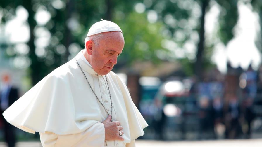 El papa pide al mundo una generosa ayuda para el Líbano