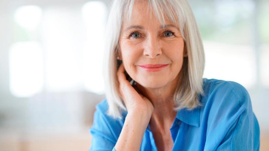 Qué hacer si no quieres teñirte tus canas