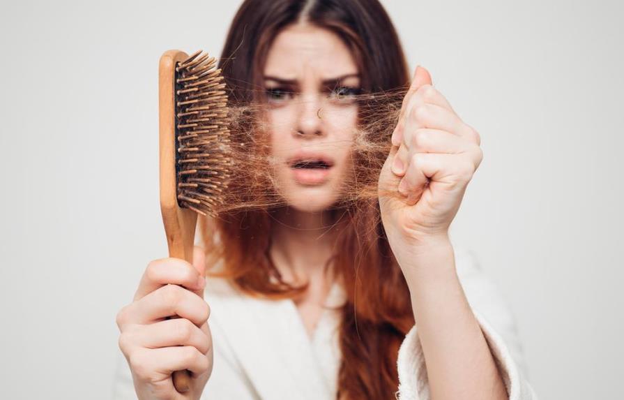 ¿Cómo evitar la caída del cabello de manera natural?