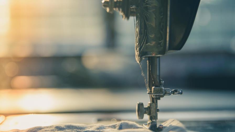 La moda de la máquina de coser resurge de la mano del coronavirus La moda de la máquina de coser resurge de la mano del coronavirus