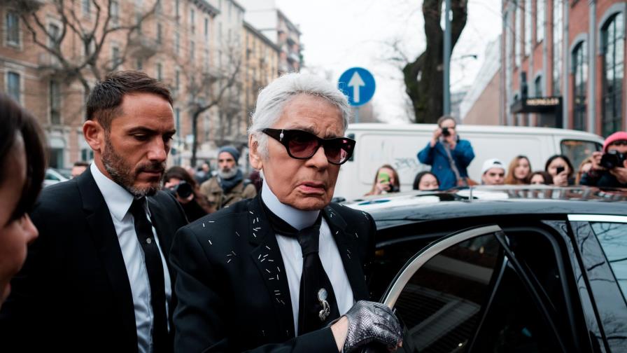 Karl Lagerfeld, ausente en desfile de Chanel 