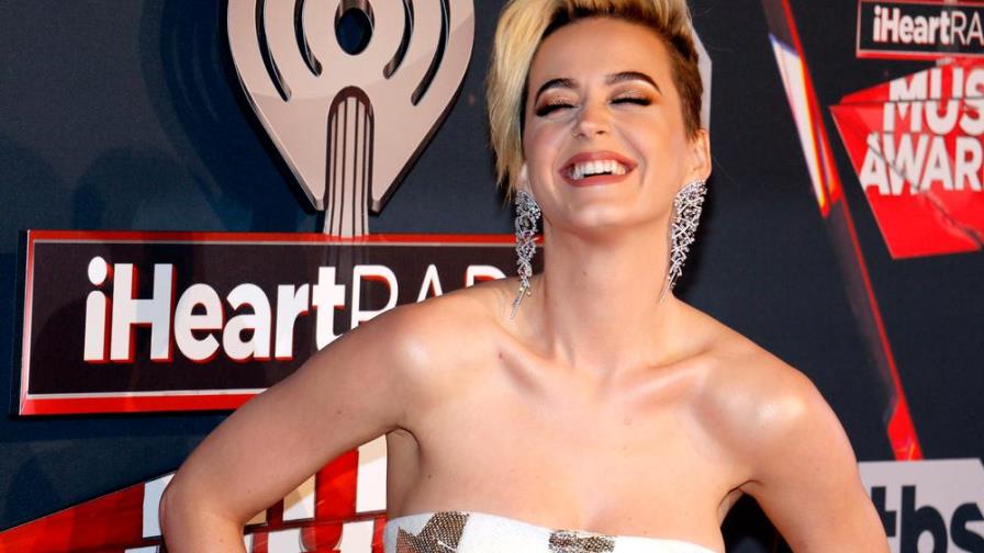 Katy Perry, Gwyneth Paltrow y Miranda Kerr trolearon a Orlando Bloom por su outfit Katy Perry, Gwyneth Paltrow y Miranda Kerr trolearon a Orlando Bloom por su outfit