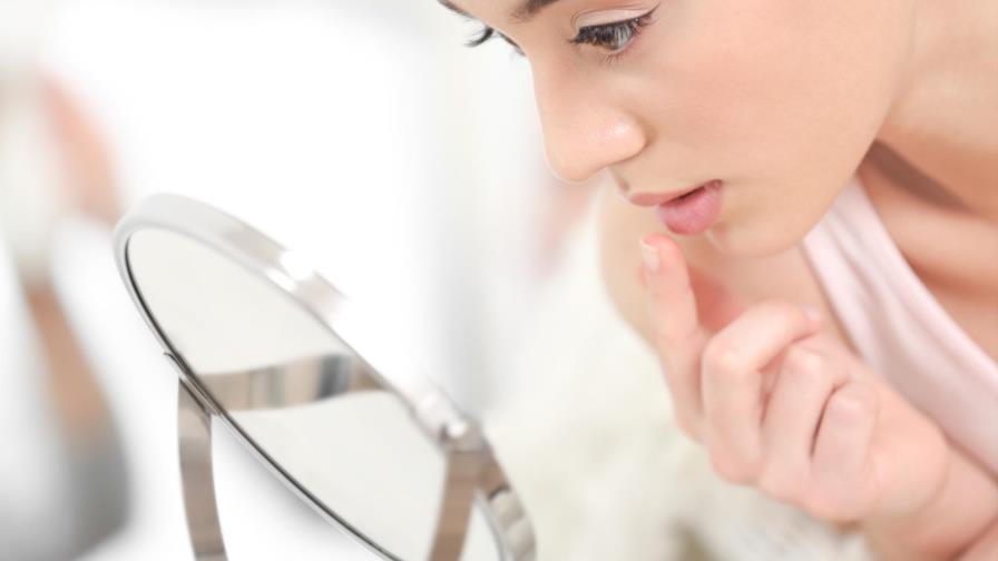 ¿Labios resecos en la cuarentena? Sigue estas recomendaciones