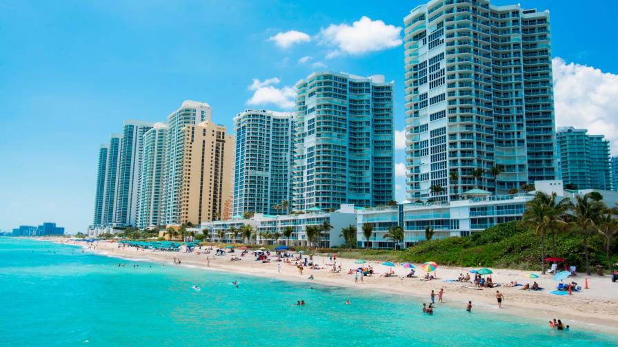 Lujo, turismo y maternidad en La Florida Lujo, turismo y maternidad en La Florida