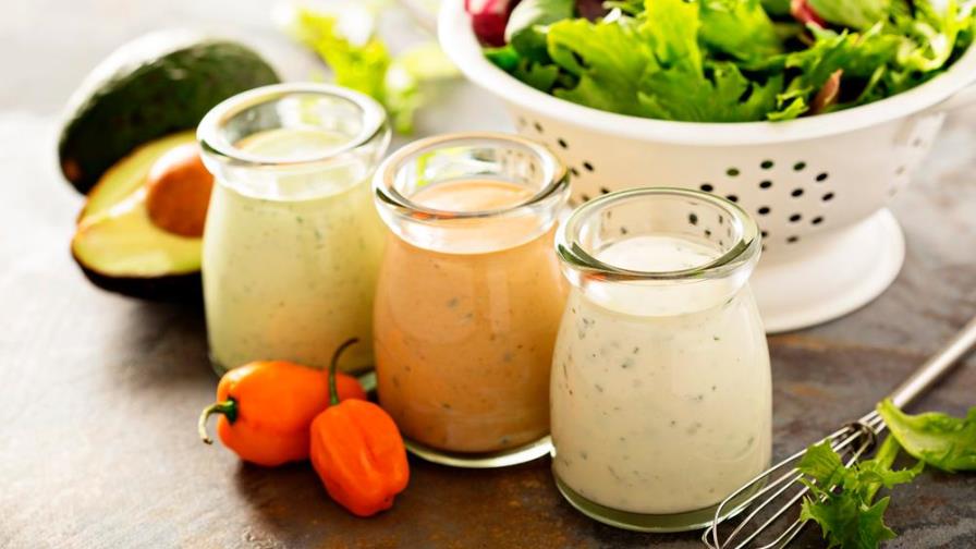¡Ideales para tus ensaladas! Mira estas salsas ligeras