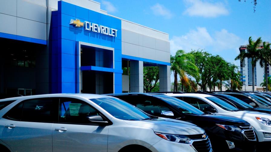 GM y Fiat Chrysler registran bajas en ventas durante el primer semestre