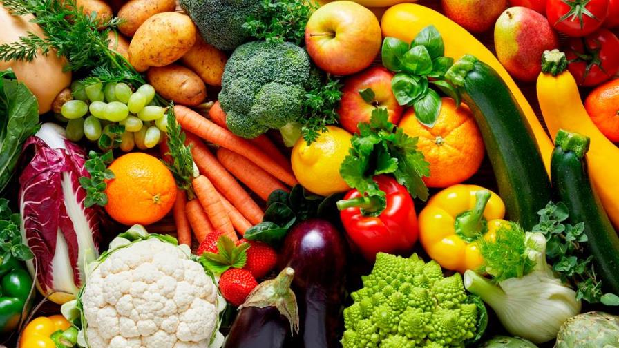 Qué aportan los vegetales según su color