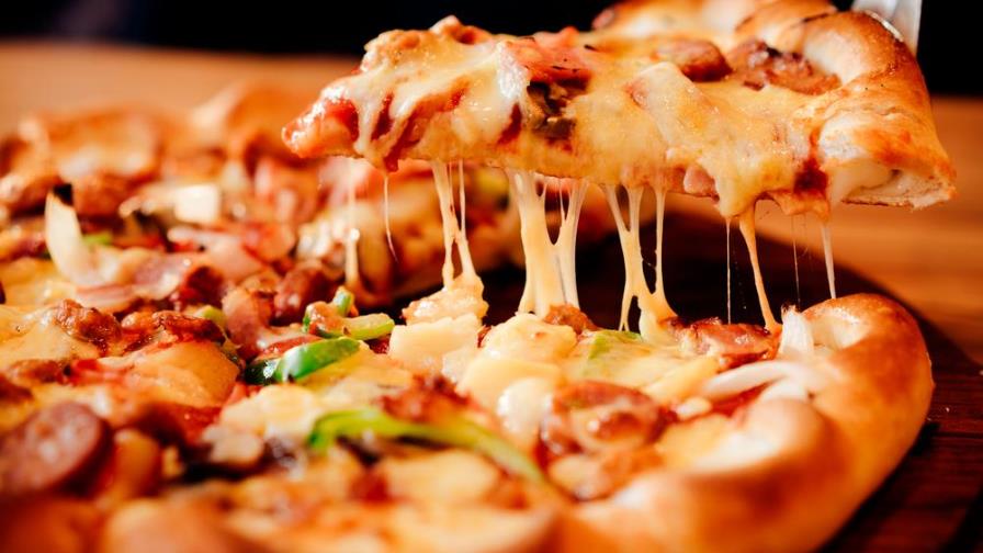 Piza o Pizza: la RAE definió como es la forma correcta de escribirlo