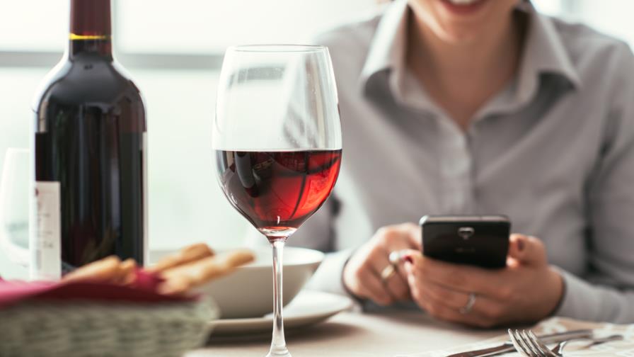 Las mejores aplicaciones para aprender de vinos