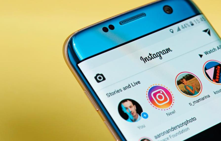 Instagram te permite subir varias fotos en una historia