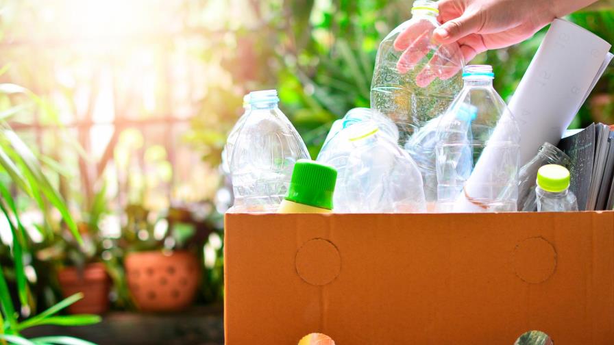 Italia aprueba la ley de Presupuestos con impuestos al plástico y al azúcar