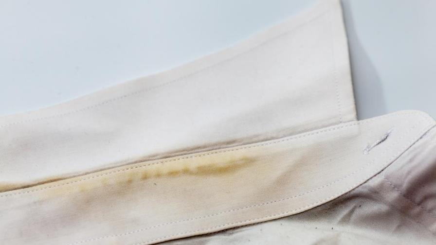 Trucos caseros para quitar el amarillo a tus prendas blancas