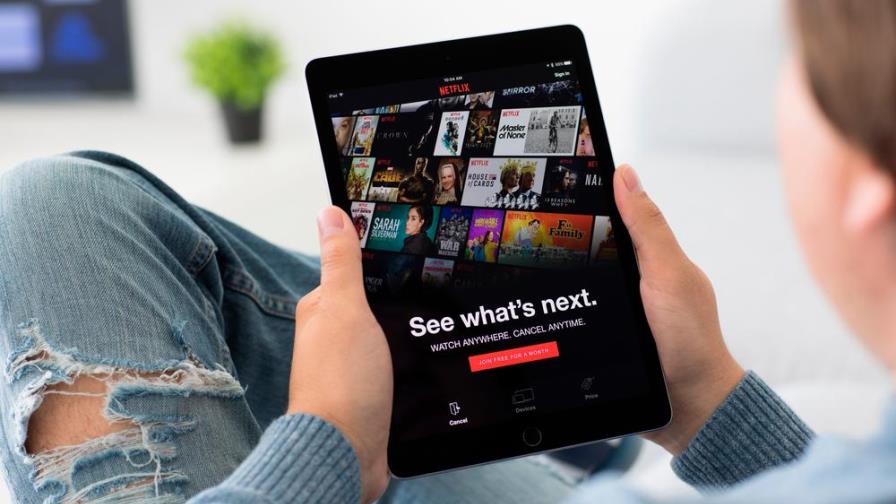 Netflix ya planea una serie sobre el distanciamiento social