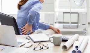 Consejos para cuidar tu espalda al trabajar desde casa