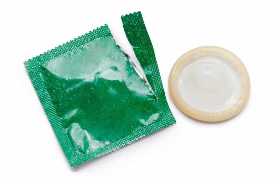 ¿Qué factores o métodos alteran la eficacia de los preservativos?