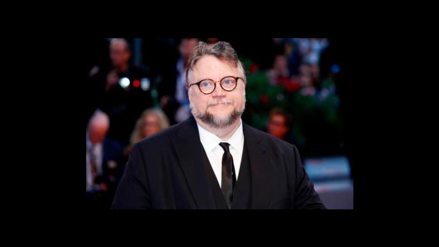 Del Toro une a estrellas para que cuenten sus opciones de ocio en la pandemia