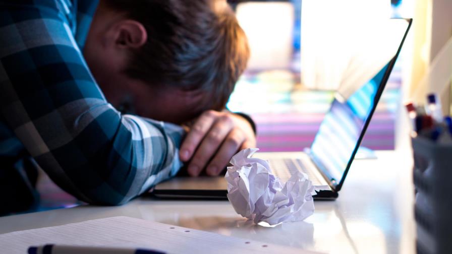 El 22% de los hombres sin estudios universitarios no tienen trabajo