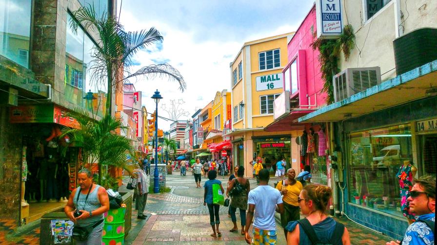 Barbados pide a la ciudadanía precaución ante llegada de la tormenta Dorian