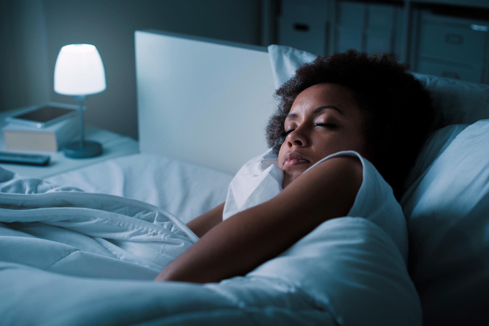 Las necesidades de sueño varían en las distintas etapas de la vida.