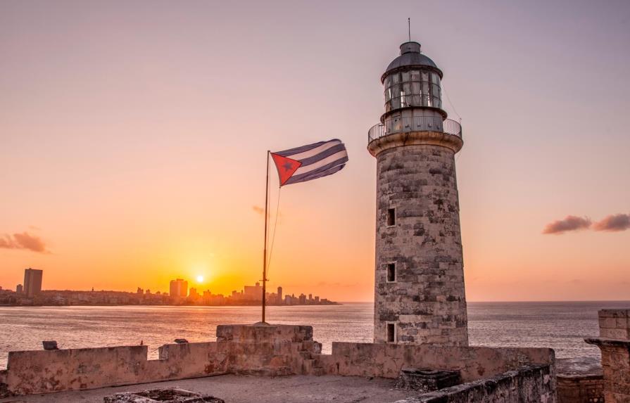 EEUU cambia a su máximo representante en Cuba