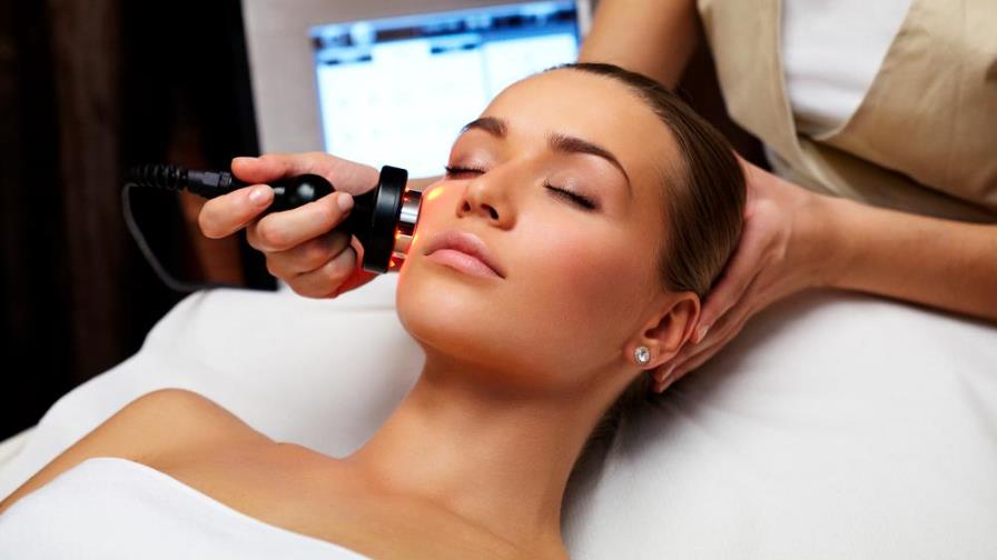 Deberías evitar estos tratamientos de belleza en verano