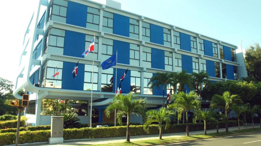 El sector financiero dominicano con resultados positivos, a pesar del COVID-19 El sector financiero dominicano con resultados positivos, a pesar del COVID-19