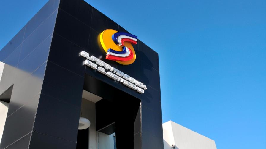 Gobierno deberá buscar RD$1,998.16 millones para evitar tarifa eléctrica suba en diciembre Gobierno deberá buscar RD$1,998.16 millones para evitar tarifa eléctrica suba en diciembre