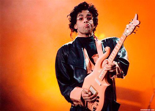 Se anuncia reedición del disco Sign O´The Times de Prince con 60 temas inéditos