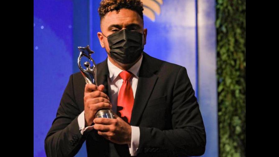 Silvio Mora: Hoy en día la estoy pegando en la television digital