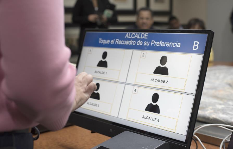 JCE hará pruebas y simulacros para voto automatizado 