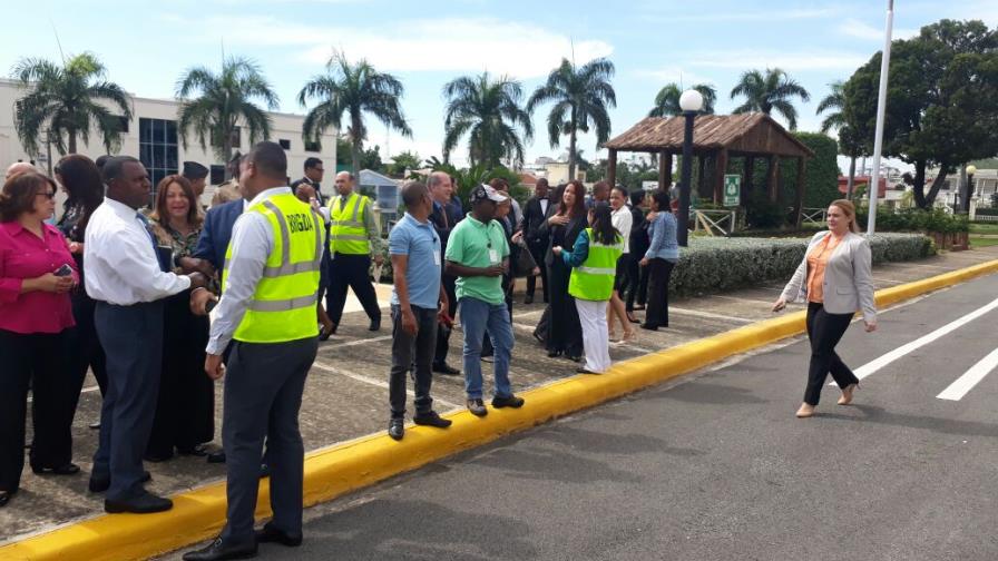 Realizarán este viernes un simulacro sísmico simultáneo en el Gran Santo Domingo Realizarán este viernes un simulacro sísmico simultáneo en el Gran Santo Domingo