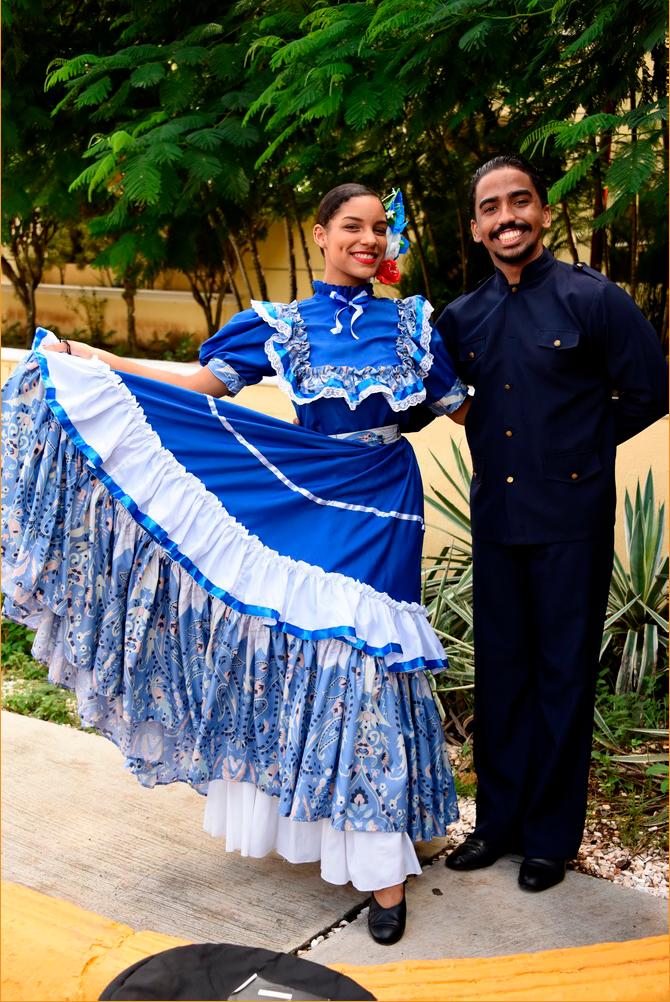 Ambas presentaciones contaron, además de la música de la OSNJ, con la participación de bailarines de la Escuela Nacional de Danza (Endanza).