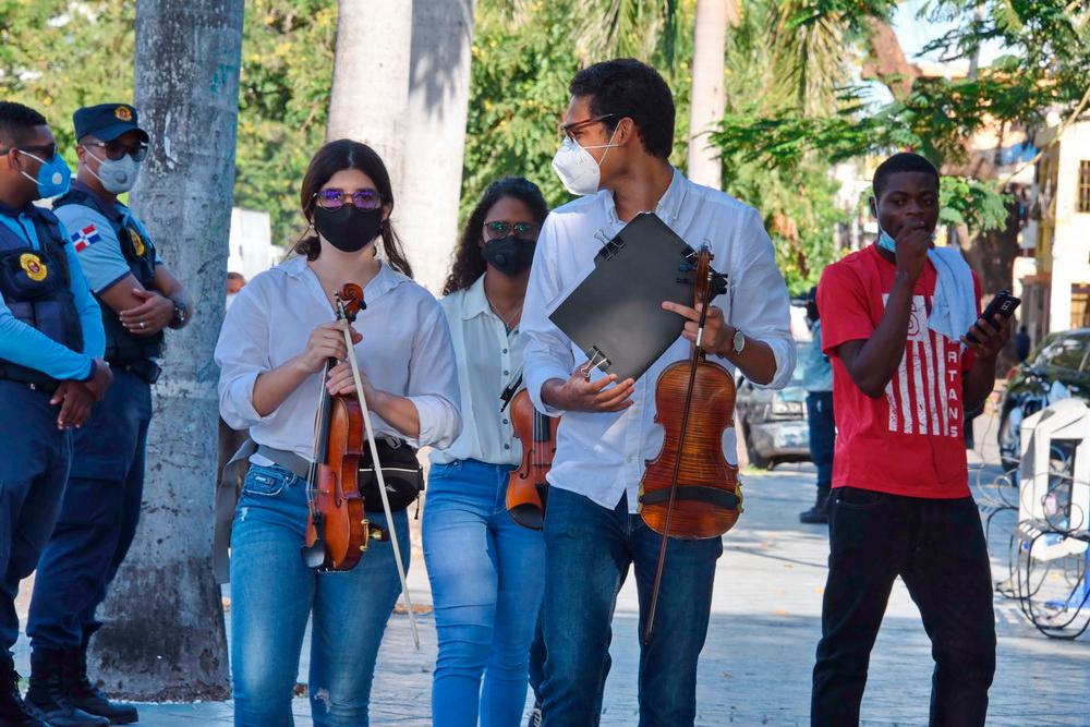 Durante las presentaciones se activó un riguroso protocolo de seguridad para prevenir el contagio del COVID-19 que incluyó el distanciamiento y el uso de mascarillas.