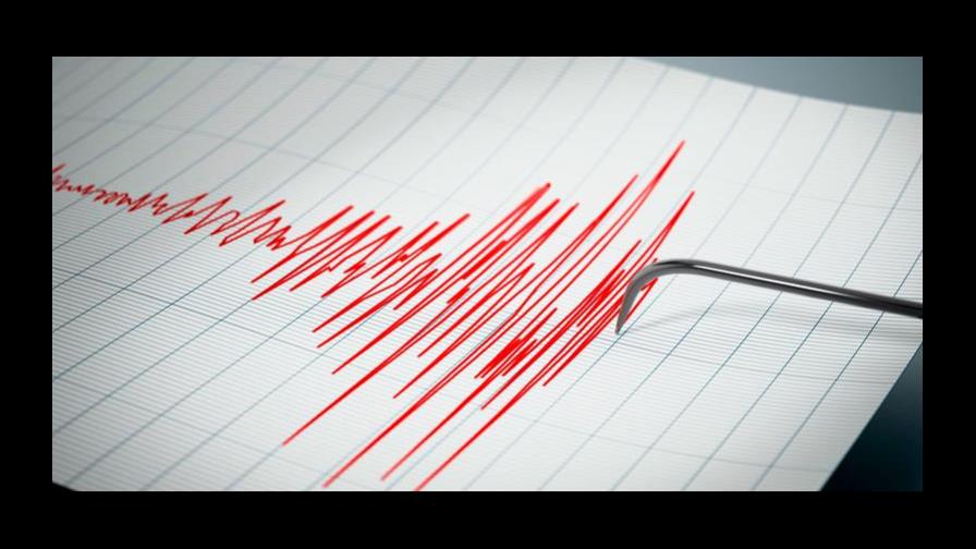 Un fuerte sismo de magnitud 7 en el Pacífico sacude Costa Rica