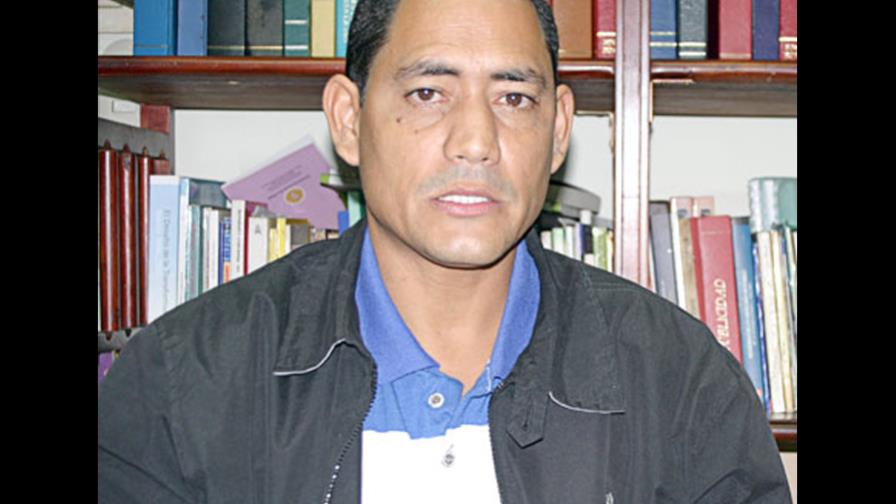 Piden que en el Ministerio de Educación se nombre una persona competente 