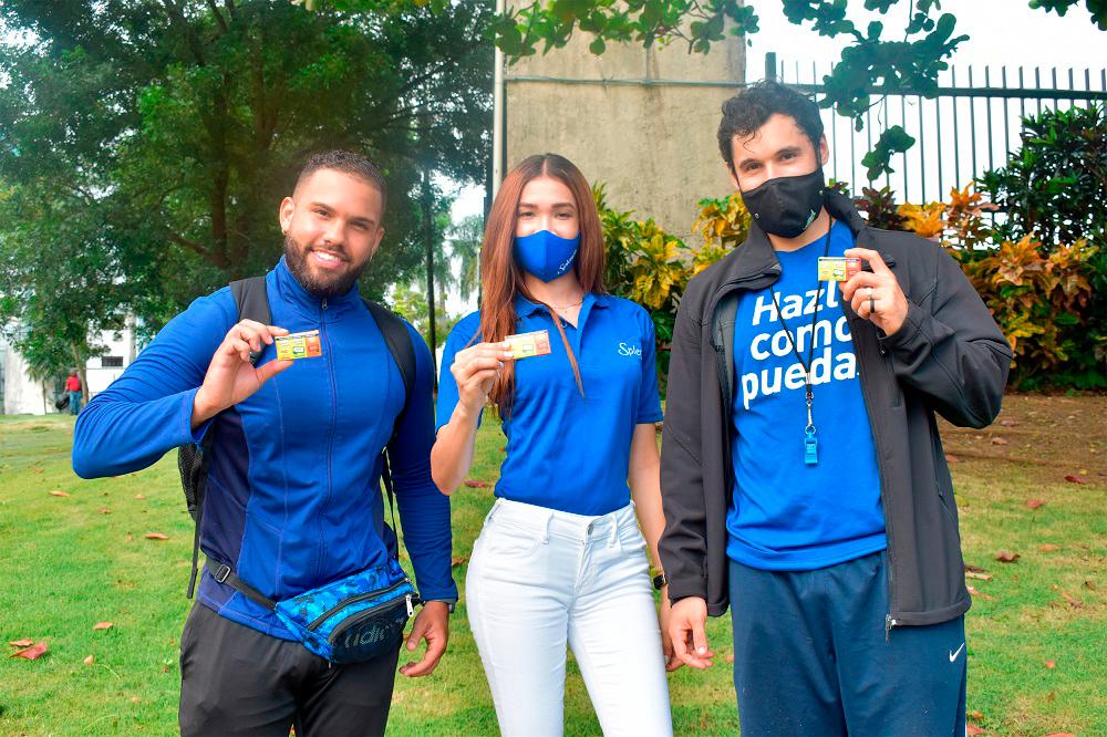 Manuel Cabral y Ricardo Arnabal.