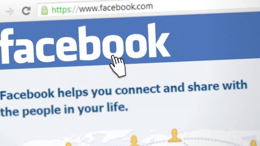 Empleados de Facebook se rebelan contra Zuckerberg y realizan un parón online