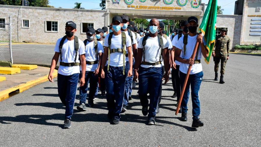 Asignan a la Comipol 250 soldados y 327 vehículos para aumentar seguridad vial 