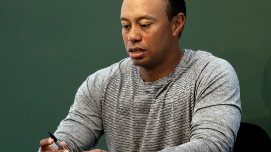 Tiger Woods conducía al doble del límite de velocidad permitido en accidente
