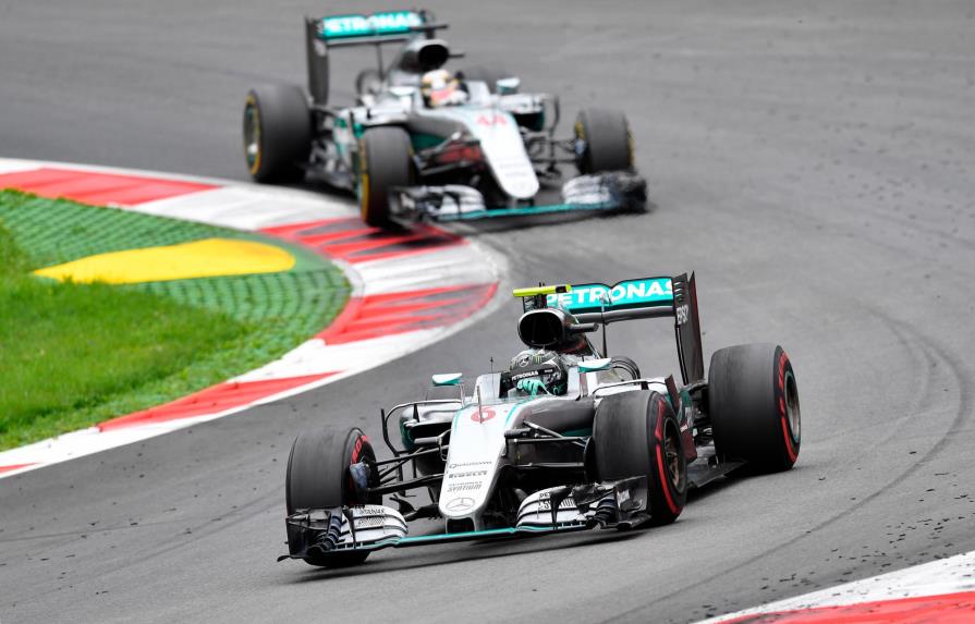 Mercedes presenta el W11 en búsqueda del séptimo título de Hamilton