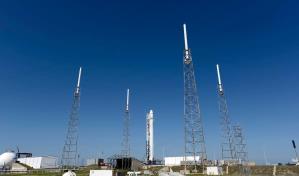 La nueva cápsula de carga de SpaceX viaja ya por el espacio hacia la EEI