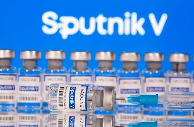 Primer lote de dosis de Sputnik V producido en Argentina, aprobado por Rusia