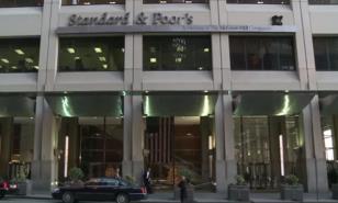 S&P prevé una ralentización en EE.UU y la eurozona, pero no una recesión