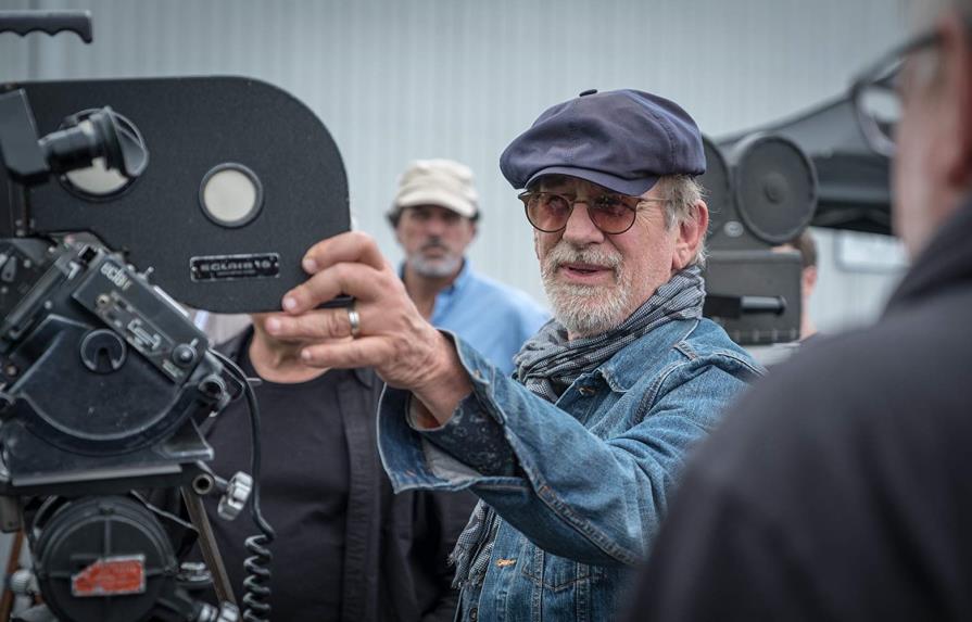Steven Spielberg visita a Puerto Rico para trabajar en “West Side Story”