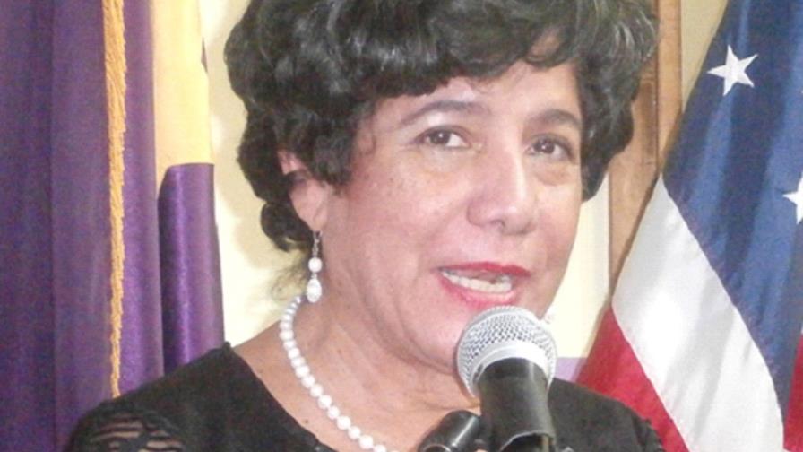 Respaldan subcomisionada de Cultura por rumores de cancelación