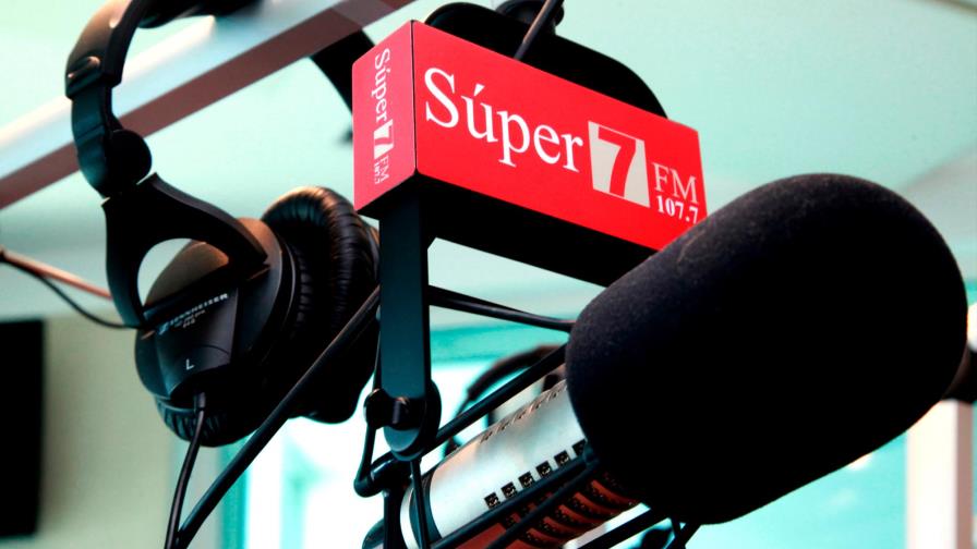 La Súper 7 FM renueva su parrilla programática 